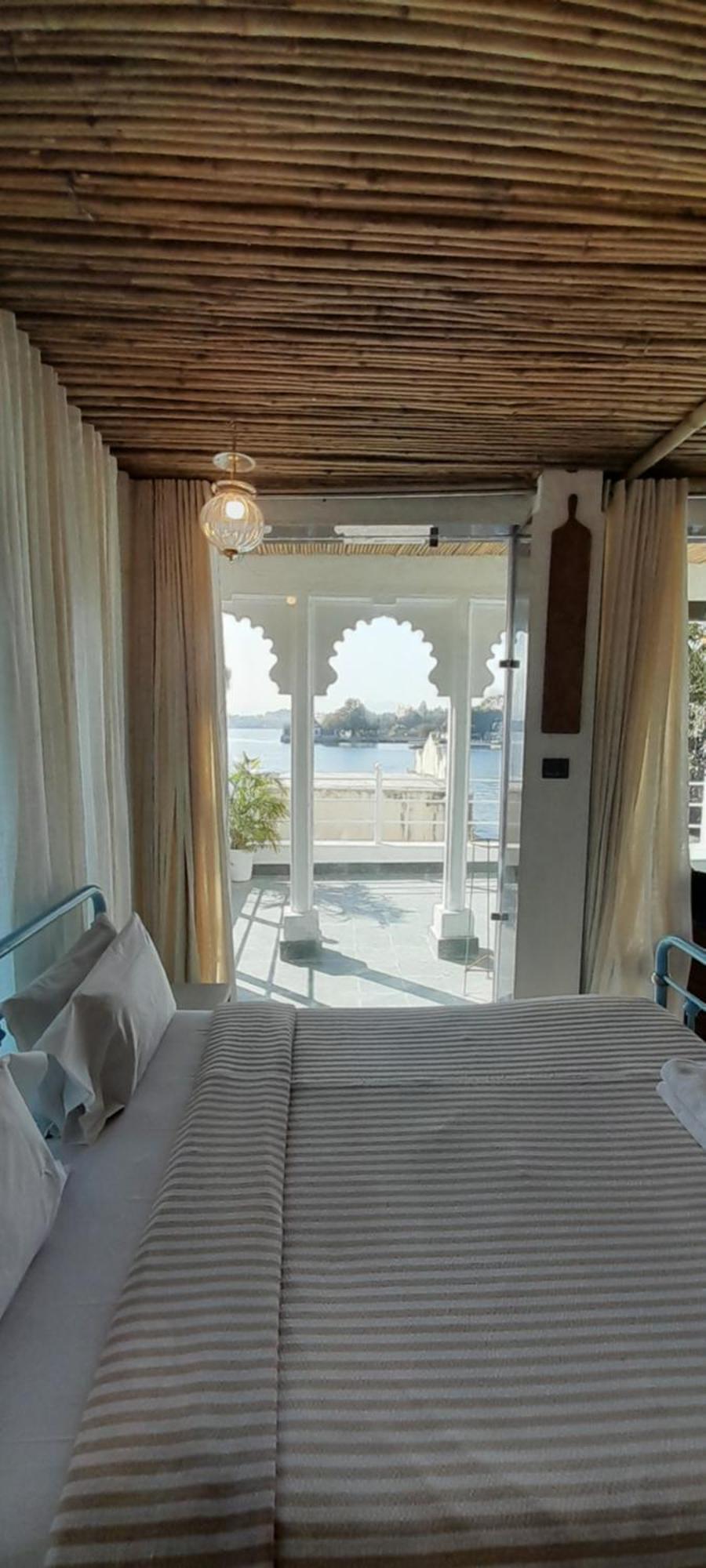 Paddy'S Loft The Lake View Hostel Udaipur Eksteriør bilde
